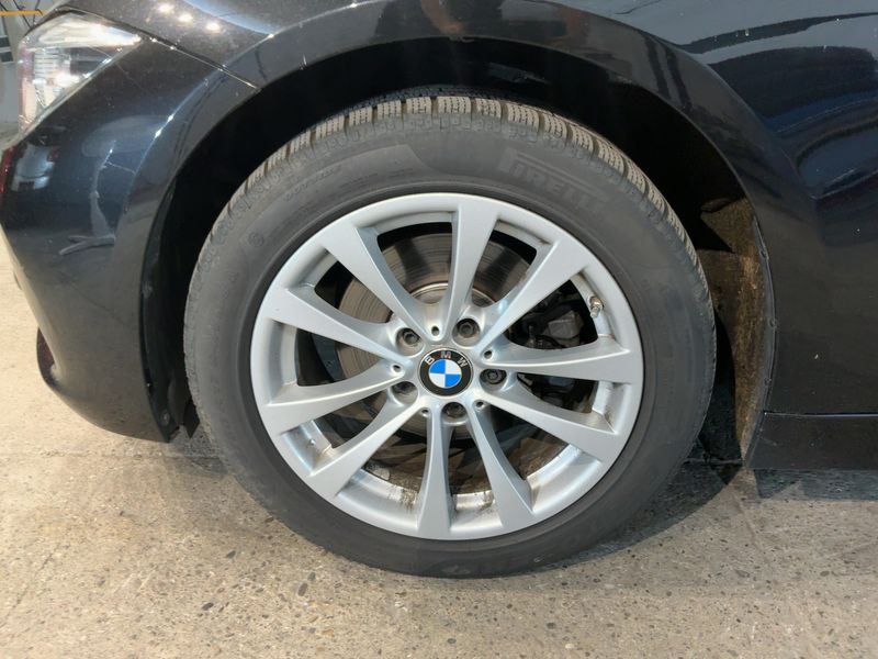 BMW 3er 320d xDrive Advantage 2018 – снимка 3