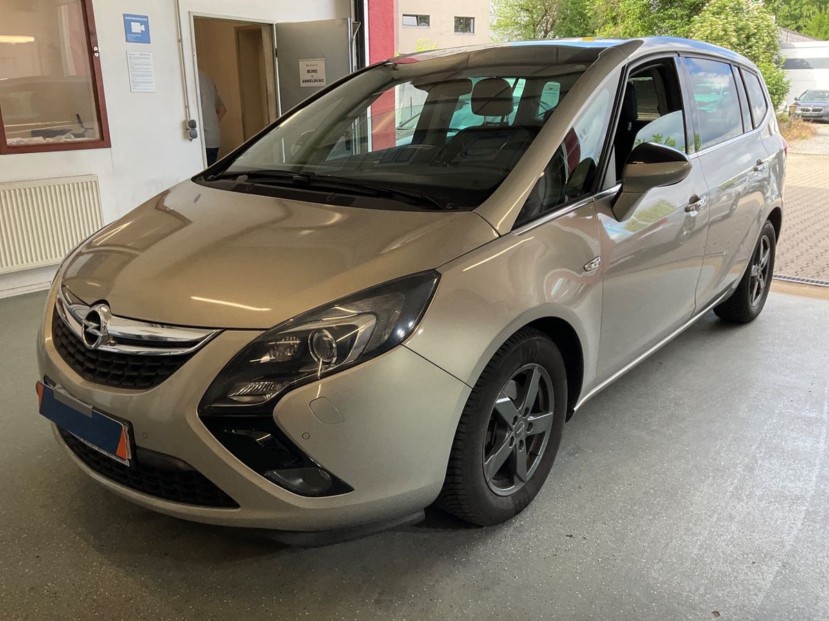 Opel Zafira 2013