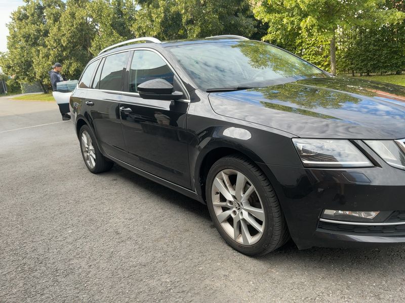 Skoda Octavia 1.6 TDI Style — zdjęcie 8