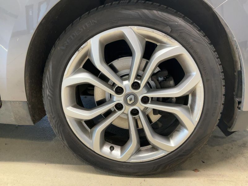 Renault Scenic 1.2 TCe Energy Experience 2017 – снимка 11