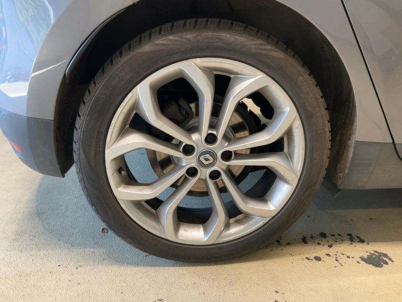 Renault Scenic 1.2 TCe Energy Experience 2017 – снимка 9