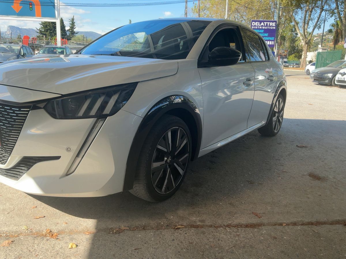 Peugeot 208 1.2 PureTech GT Line