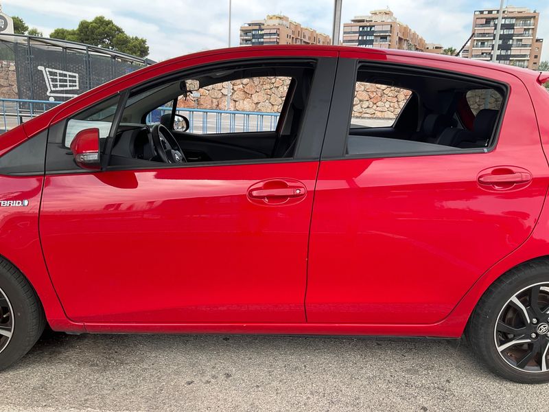 Toyota Yaris 1.5 Hybrid Active 2016 – снимка 4