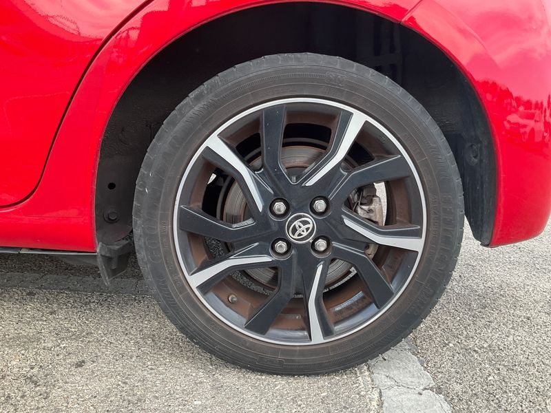 Toyota Yaris 1.5 Hybrid Active 2016 – снимка 5