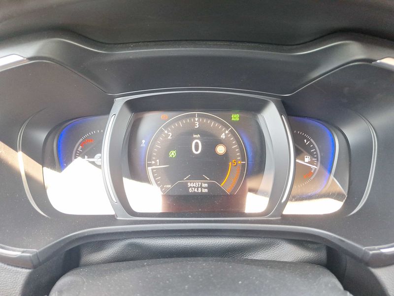 Renault Koleos 2.0 dCi Energy Intens 4x4 — zdjęcie 12