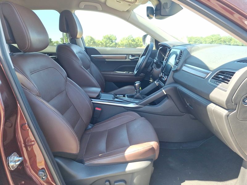 Renault Koleos 2.0 dCi Energy Intens 4x4 — zdjęcie 10