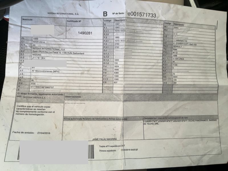 Nissan Qashqai 1.6 dCi N-Connecta — zdjęcie 16