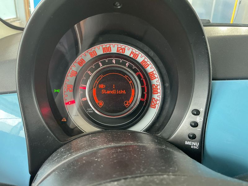 Fiat 500 1.2 Lounge — zdjęcie 4
