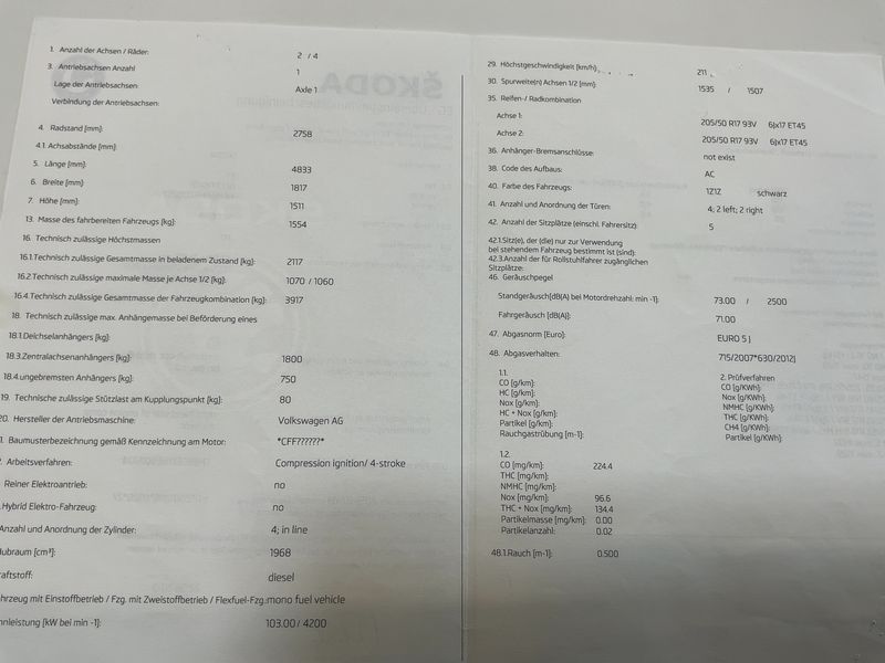 Skoda Superb 2.0 TDI Exclusive — zdjęcie 16