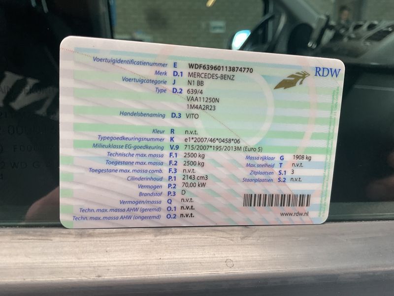 Mercedes-Benz Vito 110 CDI lang — zdjęcie 15