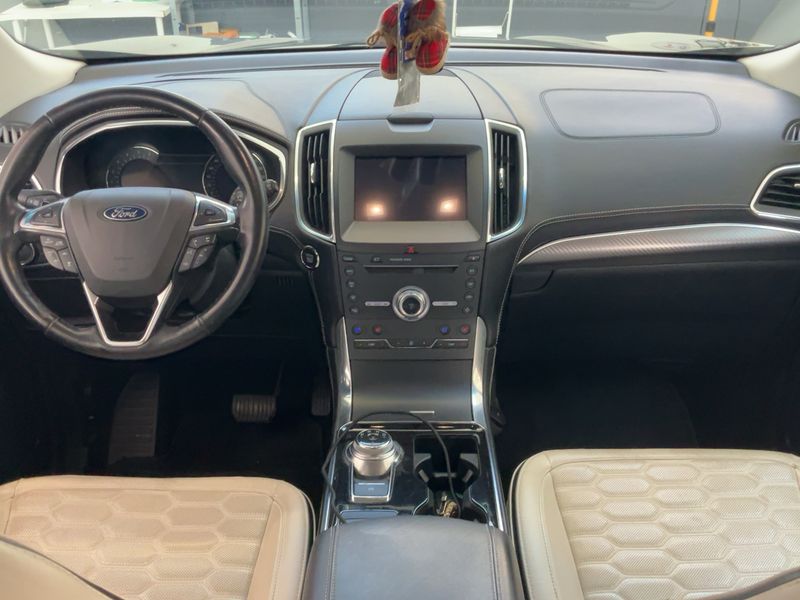 Ford Edge 2.0 TDCi EcoBlue Bi-Turbo Vignale 4x4 — zdjęcie 12