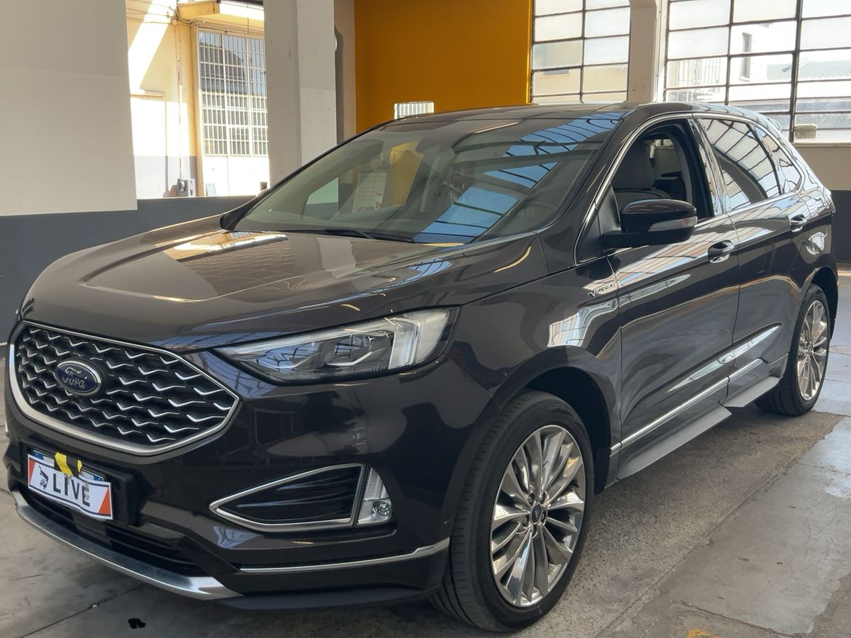 Ford Edge 2019 — photo 1
