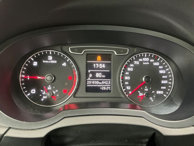 Audi Q3 2.0 TDI 2013 – снимка 18