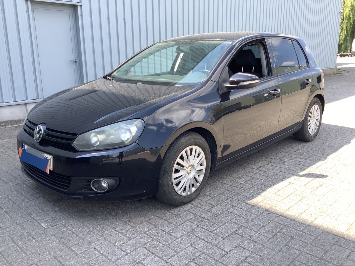 Volkswagen Golf VI 1.6 TDI Trendline BlueMotion