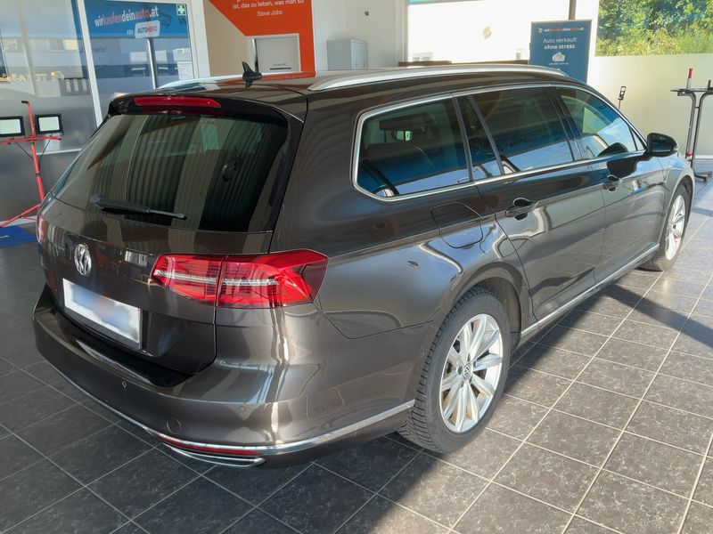 Volkswagen Passat 2.0 TDI Highline 4Motion BlueMotion Tech — zdjęcie 6