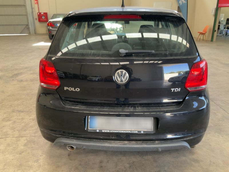 Volkswagen Polo 1.6 TDI Sport by R-Line 2014 – снимка 7