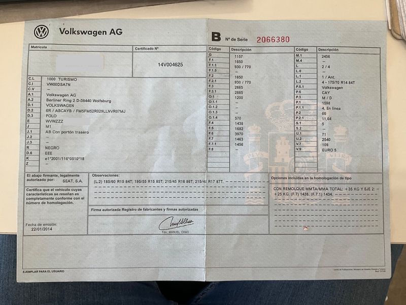 Volkswagen Polo 1.6 TDI Sport by R-Line 2014 – снимка 21