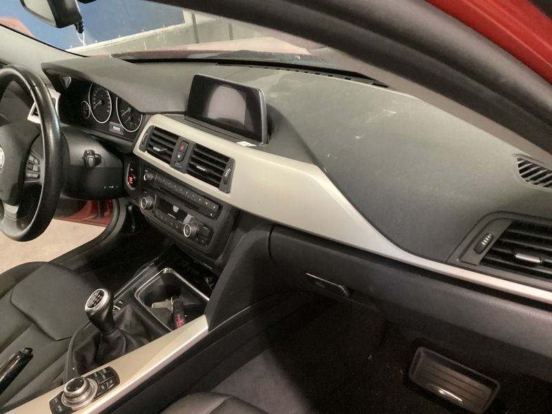 BMW 3er 318d 2014 – снимка 24