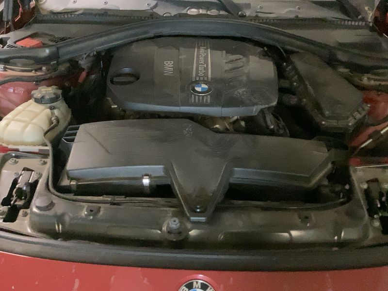BMW 3er 318d 2014 – снимка 35