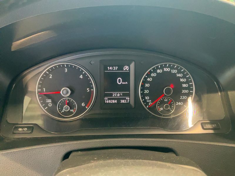 Volkswagen T5 Multivan 2.0 TDI Special — zdjęcie 13