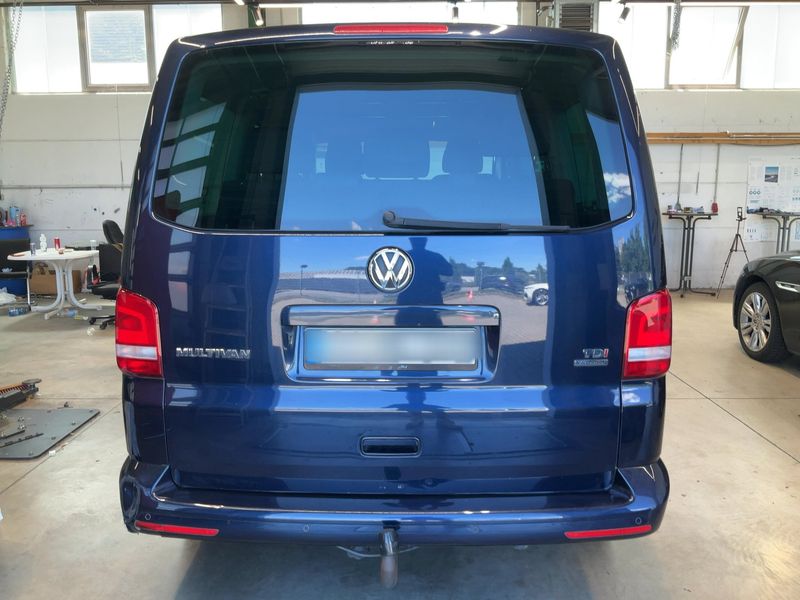 Volkswagen T5 Multivan 2.0 TDI Special — zdjęcie 5