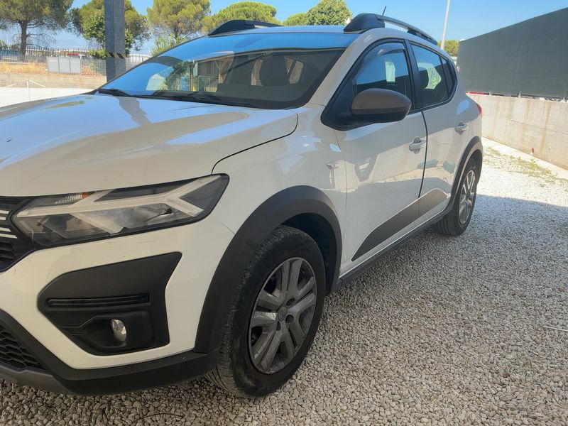 Dacia Sandero 1.0 TCe LPG Stepway Expression — zdjęcie 2