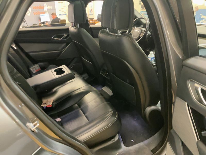 Land Rover Range Rover Velar 3.0 V6 Diesel HSE R-Dynamic 2017 – снимка 19
