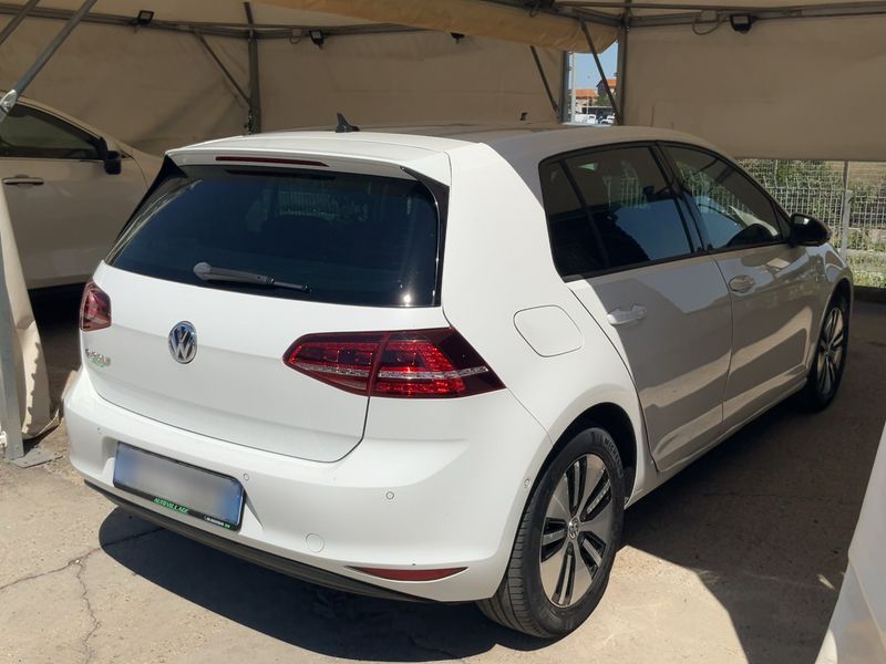 Volkswagen e-Golf VII electric drive 85 kW — zdjęcie 6
