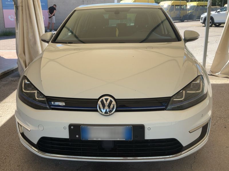 Volkswagen e-Golf VII electric drive 85 kW — zdjęcie 9
