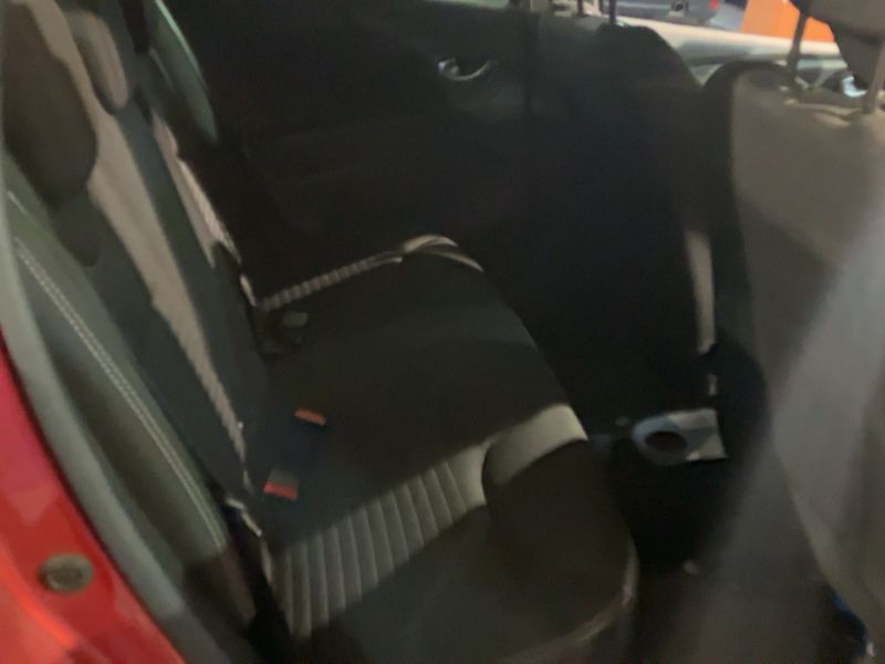 Renault Clio 1.5 dCi Limited 2016 – снимка 19
