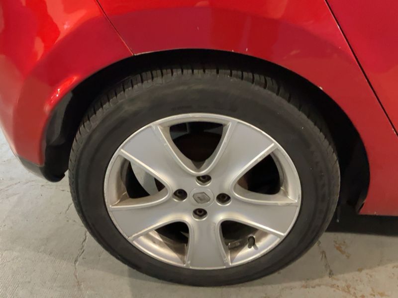 Renault Clio 1.5 dCi Limited 2016 – снимка 9