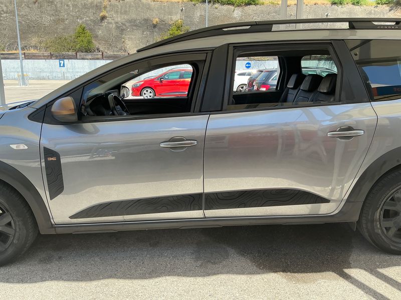 Dacia Jogger 1.0 TCe LPG Extreme — zdjęcie 4