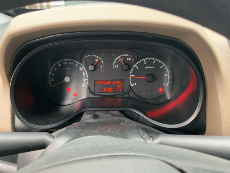 Opel Combo 1.6 CDTI Edition L1H1 — zdjęcie 13