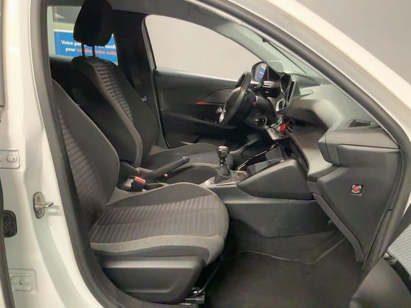 Peugeot 208 1.2 PureTech Active Business — zdjęcie 11