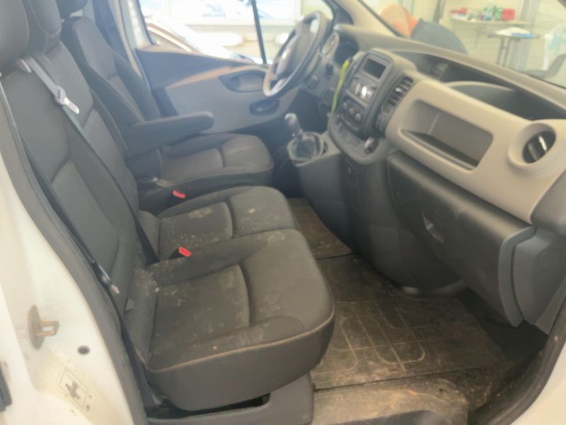 Renault Trafic 1.6 dCi Energy L1H1 2,9t Komfort 2019 – снимка 16