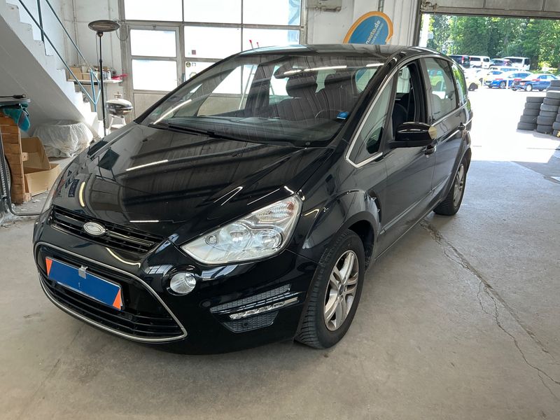 Ford S-Max 1.6 EcoBoost Titanium 2011 – снимка 1