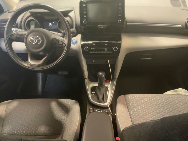 Toyota Yaris Cross 1.5 Hybrid AWD-i Dynamic Business — zdjęcie 12