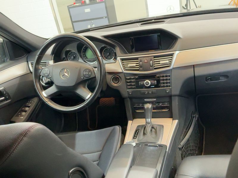 Mercedes-Benz E-Klasse E 200 CGI T BlueEfficiency Avantgarde — zdjęcie 12
