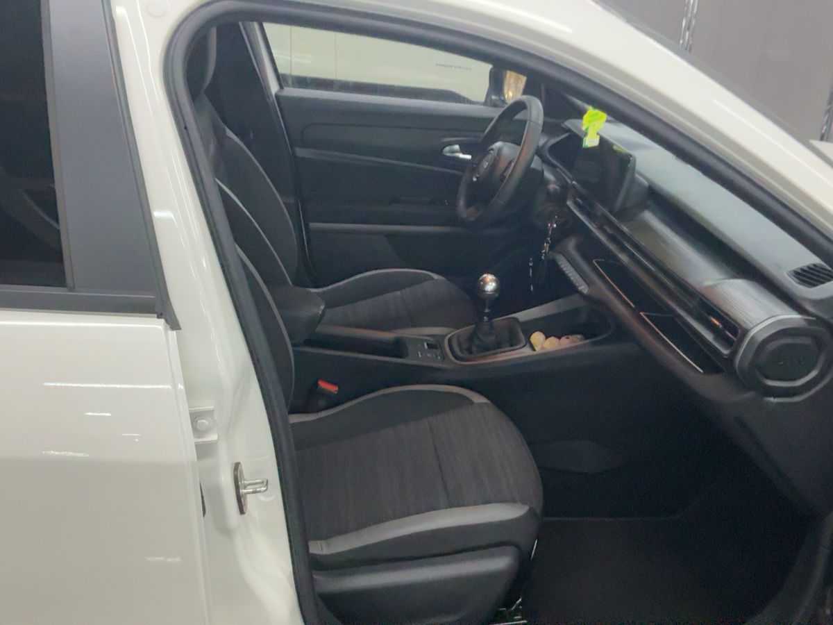 Jeep Avenger 2023 — photo 17