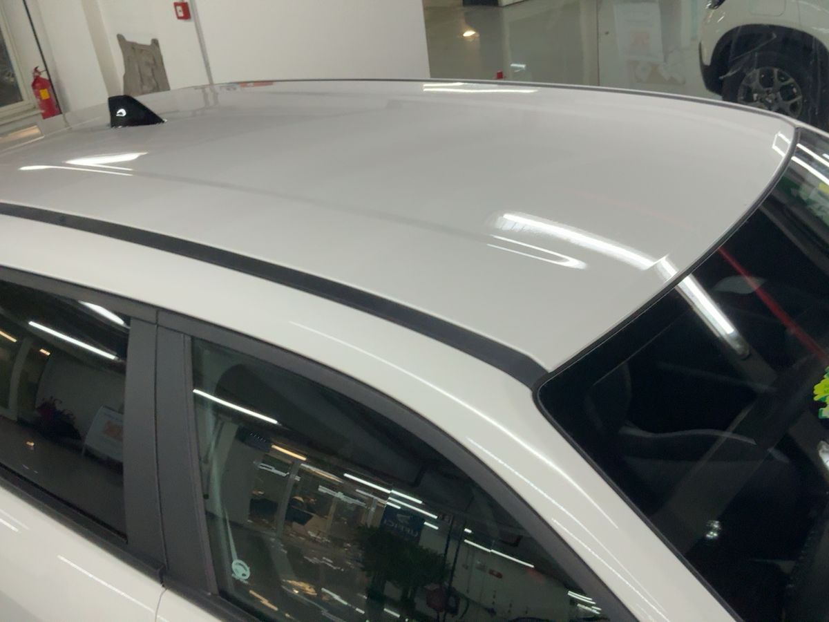 Jeep Avenger 2023 — photo 14