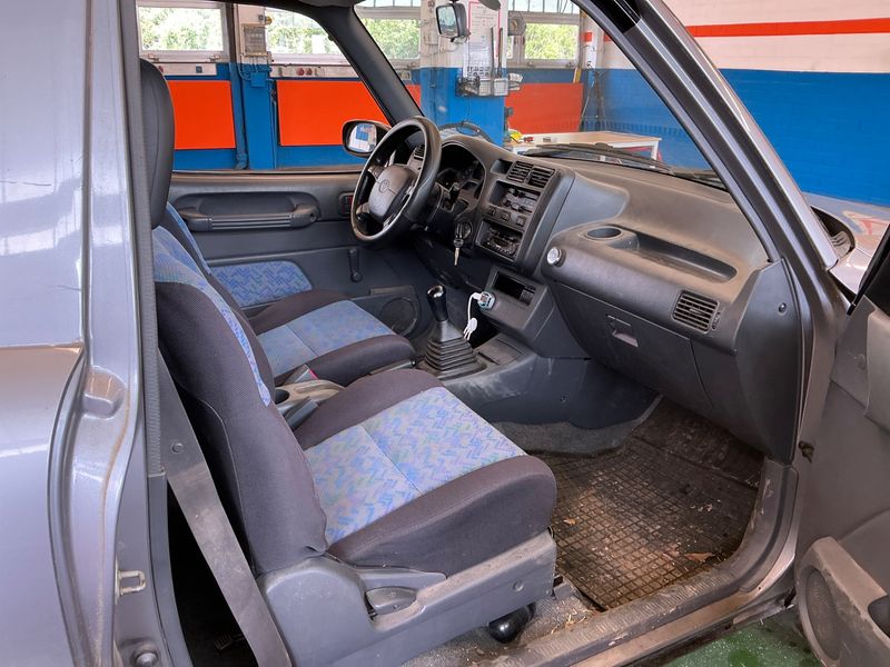 Toyota RAV 4 2.0 — zdjęcie 3