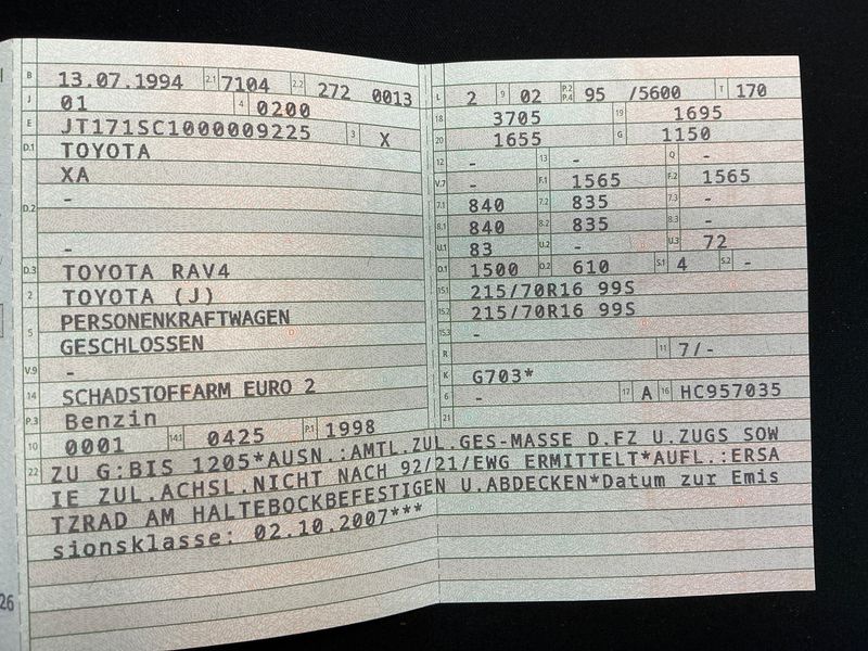 Toyota RAV 4 2.0 — zdjęcie 5