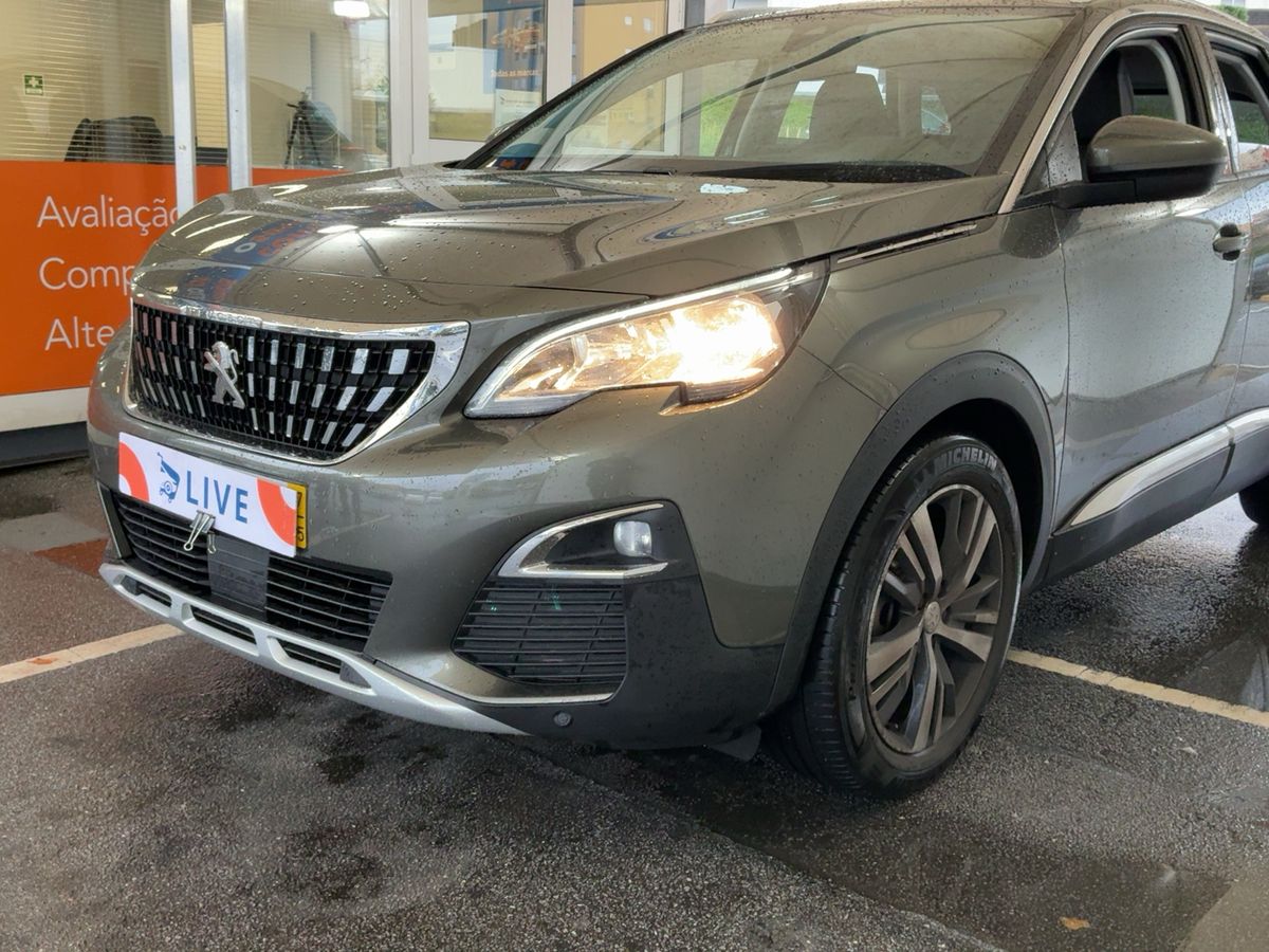 Peugeot 3008 1.6 Blue-HDi Allure