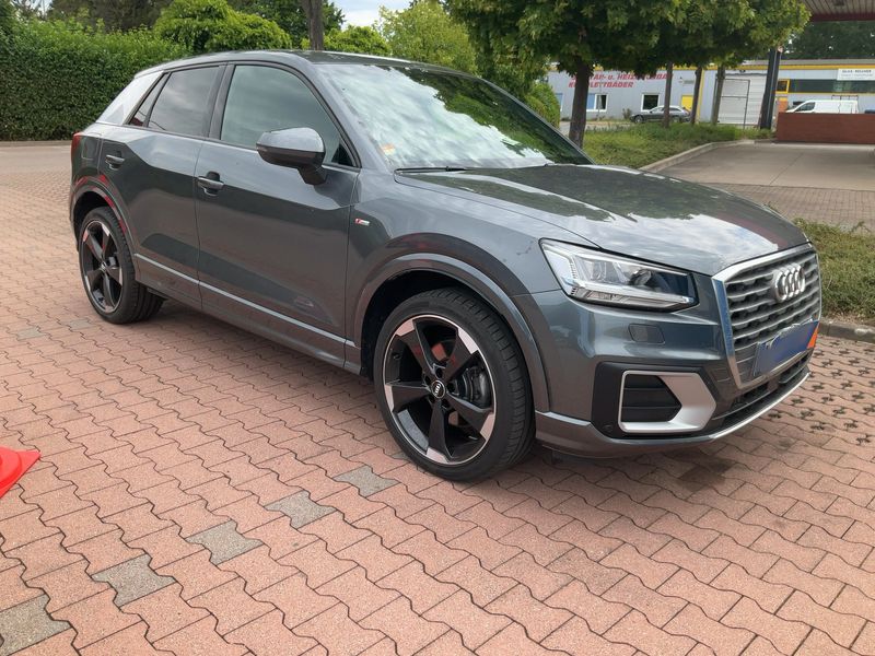 Audi Q2 35 TFSI Sport — zdjęcie 8