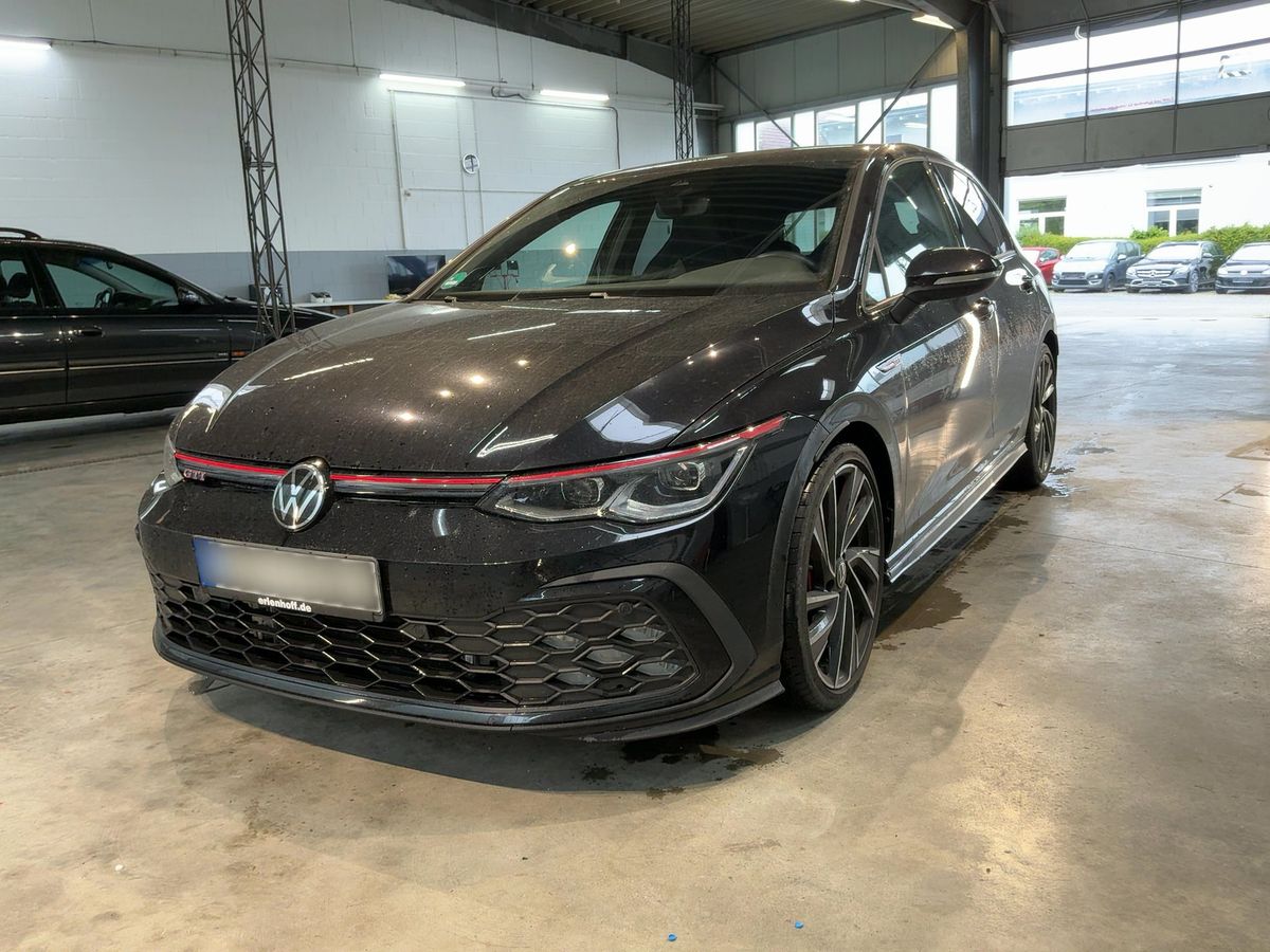 Volkswagen Golf 2021