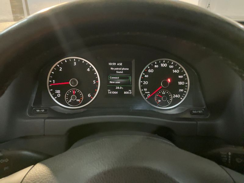 Volkswagen Tiguan 2.0 TDI Sport & Style BlueMotion Tech 2015 – снимка 18