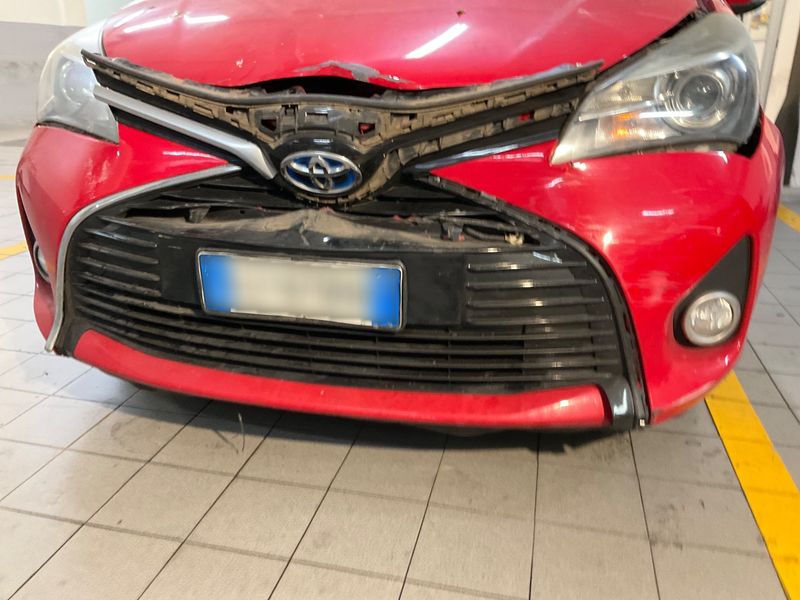 Toyota Yaris 1.5 Hybrid Active 2015 – снимка 48