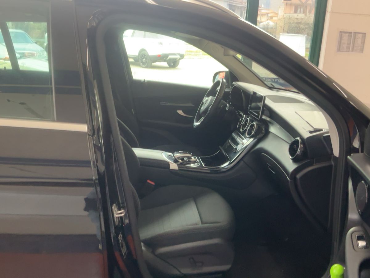 Mercedes-Benz GLC-Klasse 2019 — photo 17