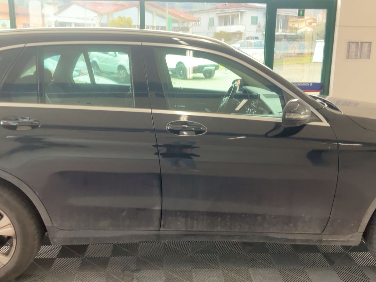 Mercedes-Benz GLC-Klasse 2019 — photo 11