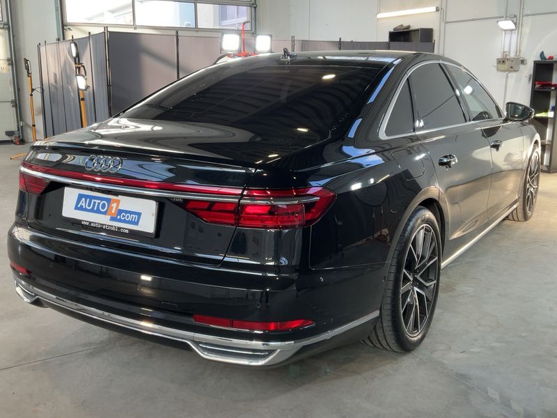 Audi A8 60 TFSIe quattro — zdjęcie 6